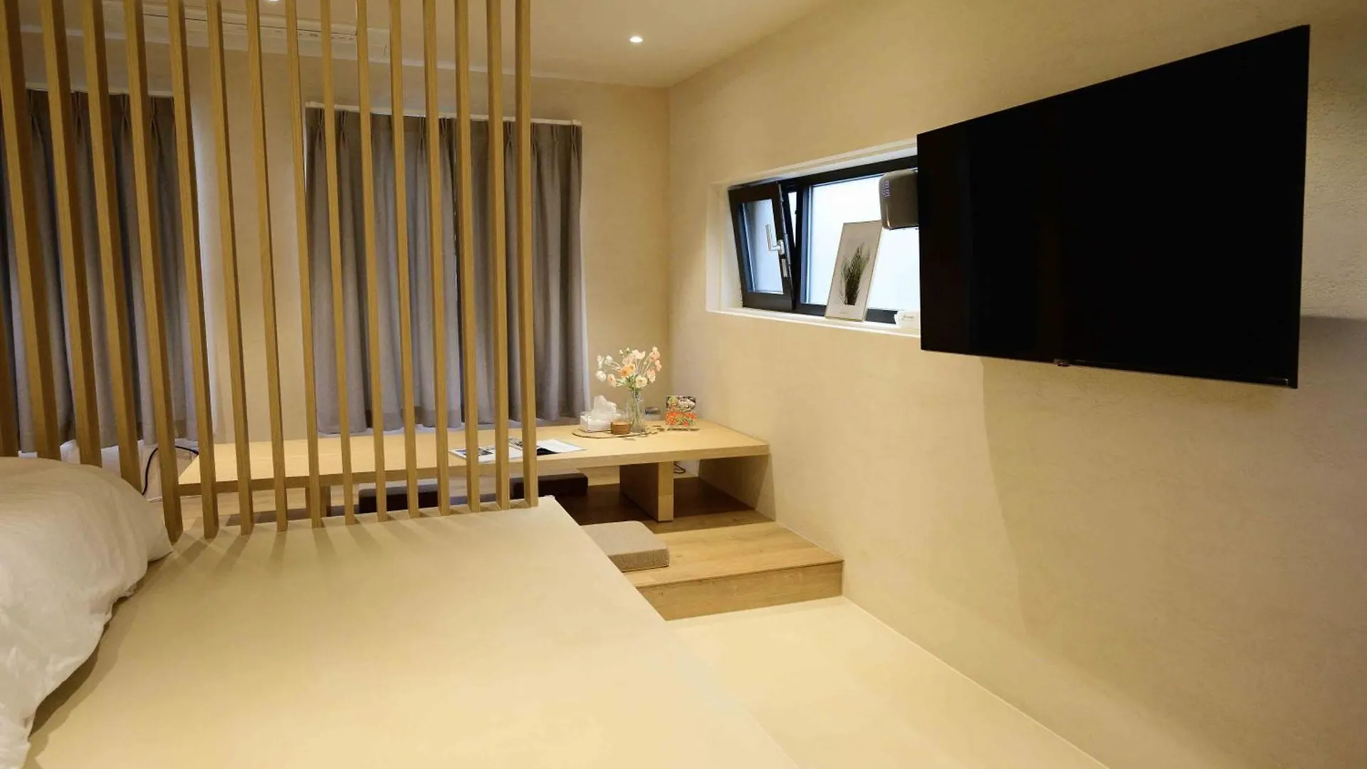 Catnap Guesthouse Busan