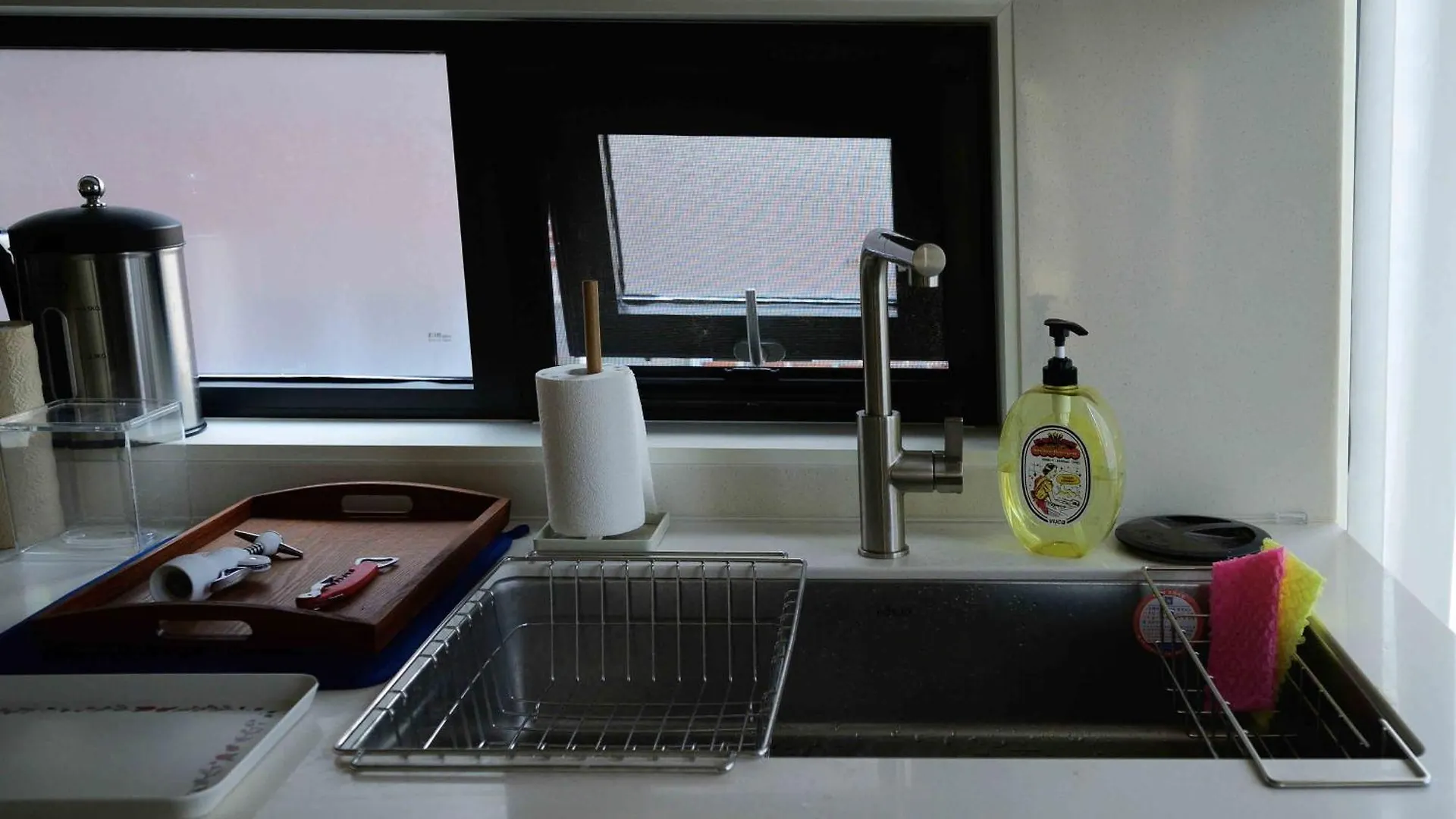 Catnap Guesthouse Busan