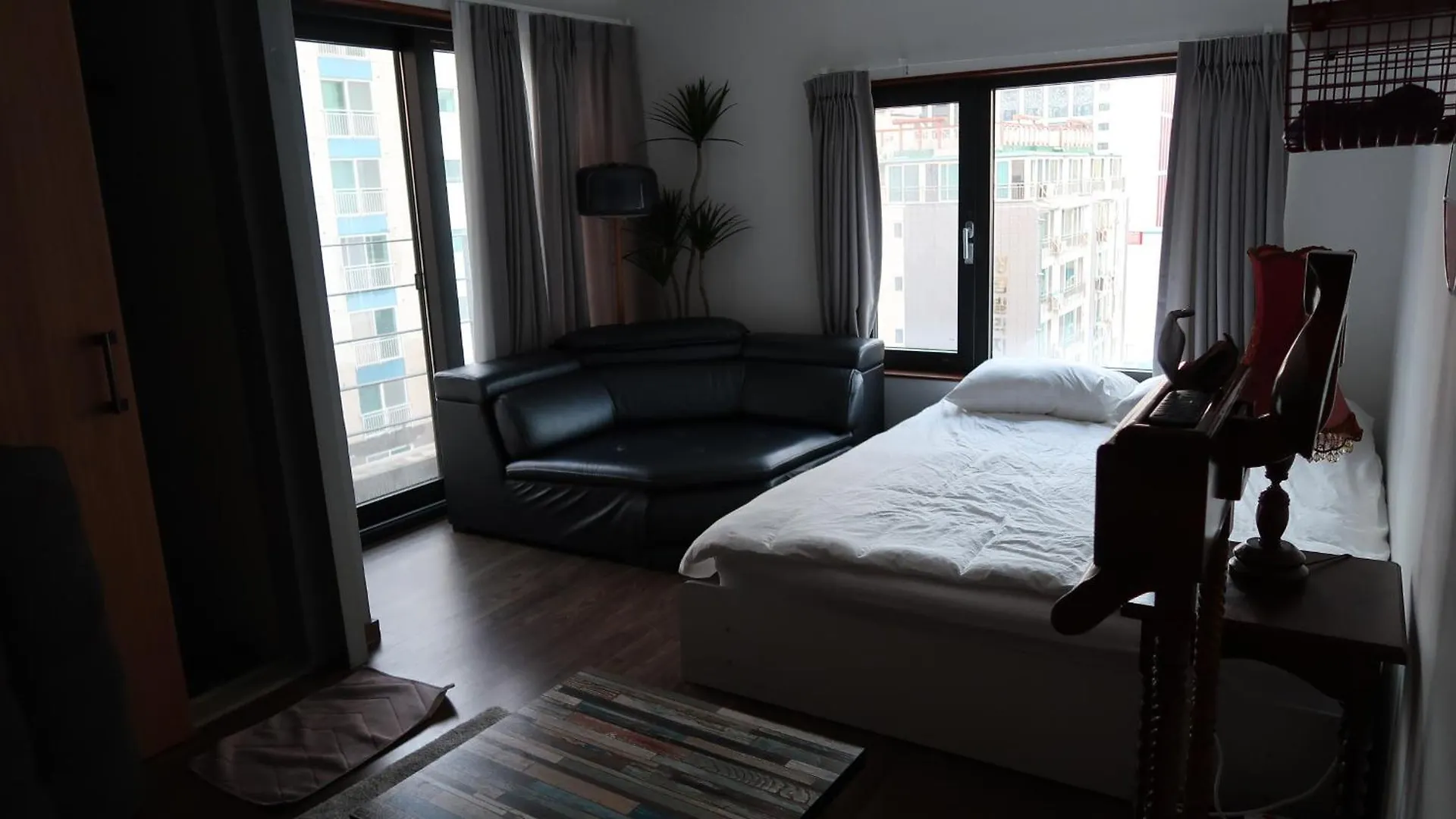 Apartment Catnap Guesthouse Busan South Korea